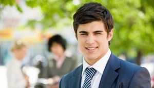 Las dificultades de ser guapo sobretodo en el aspecto laboral en Alicante